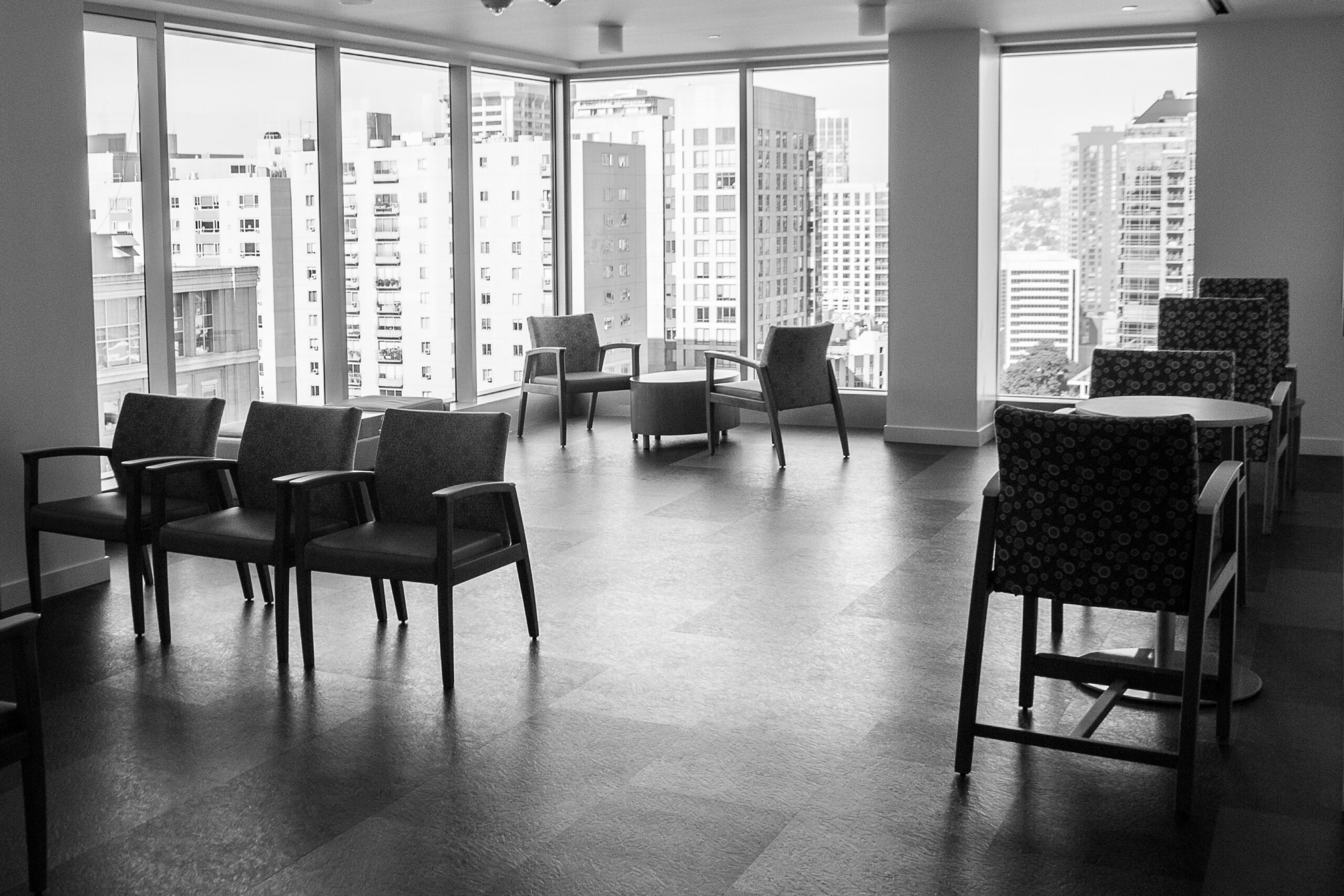 A visitors waiting room on the 16th floor of the Jones Pavilion