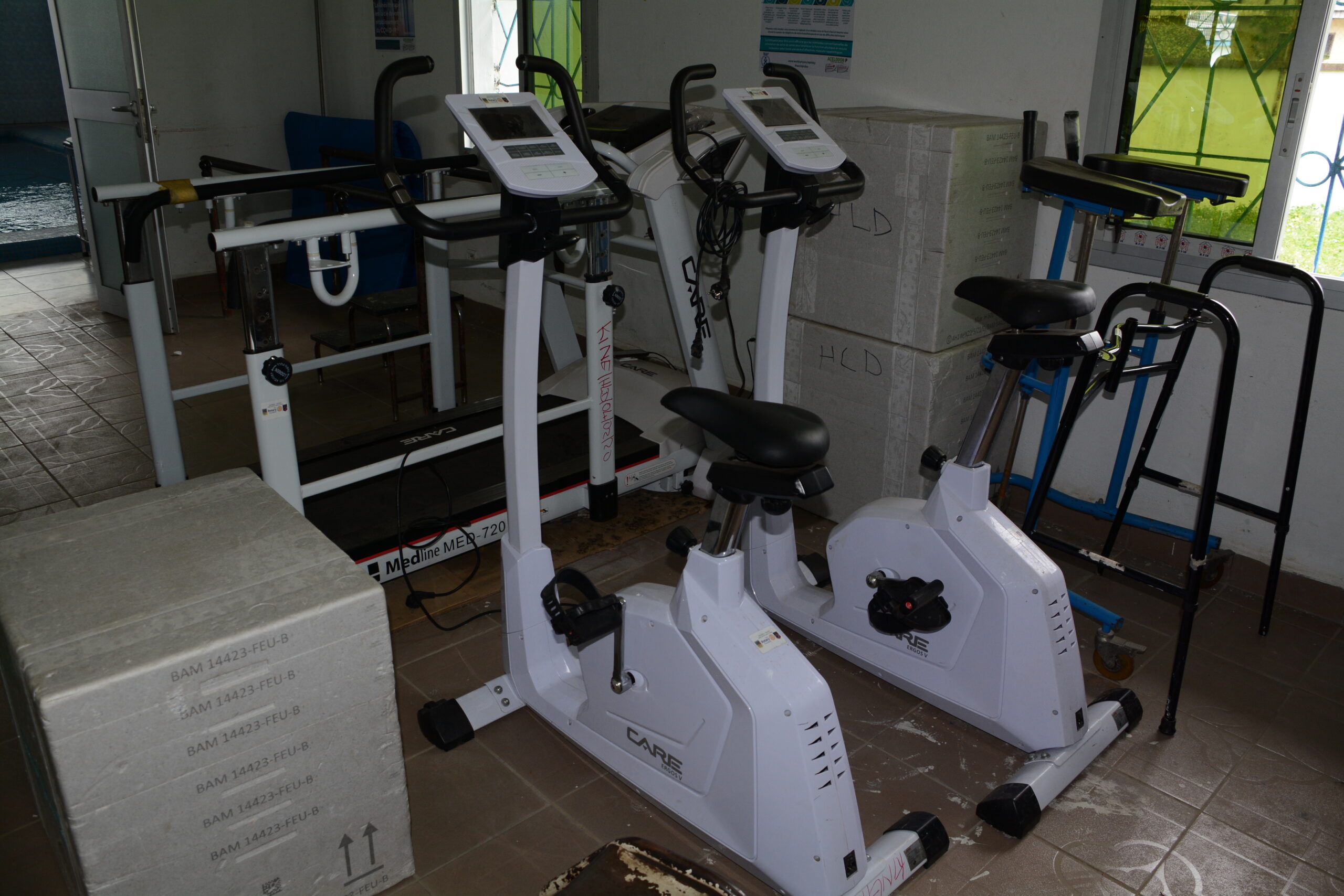 Rehabilitation and physiotherapy equipment in a hospital department