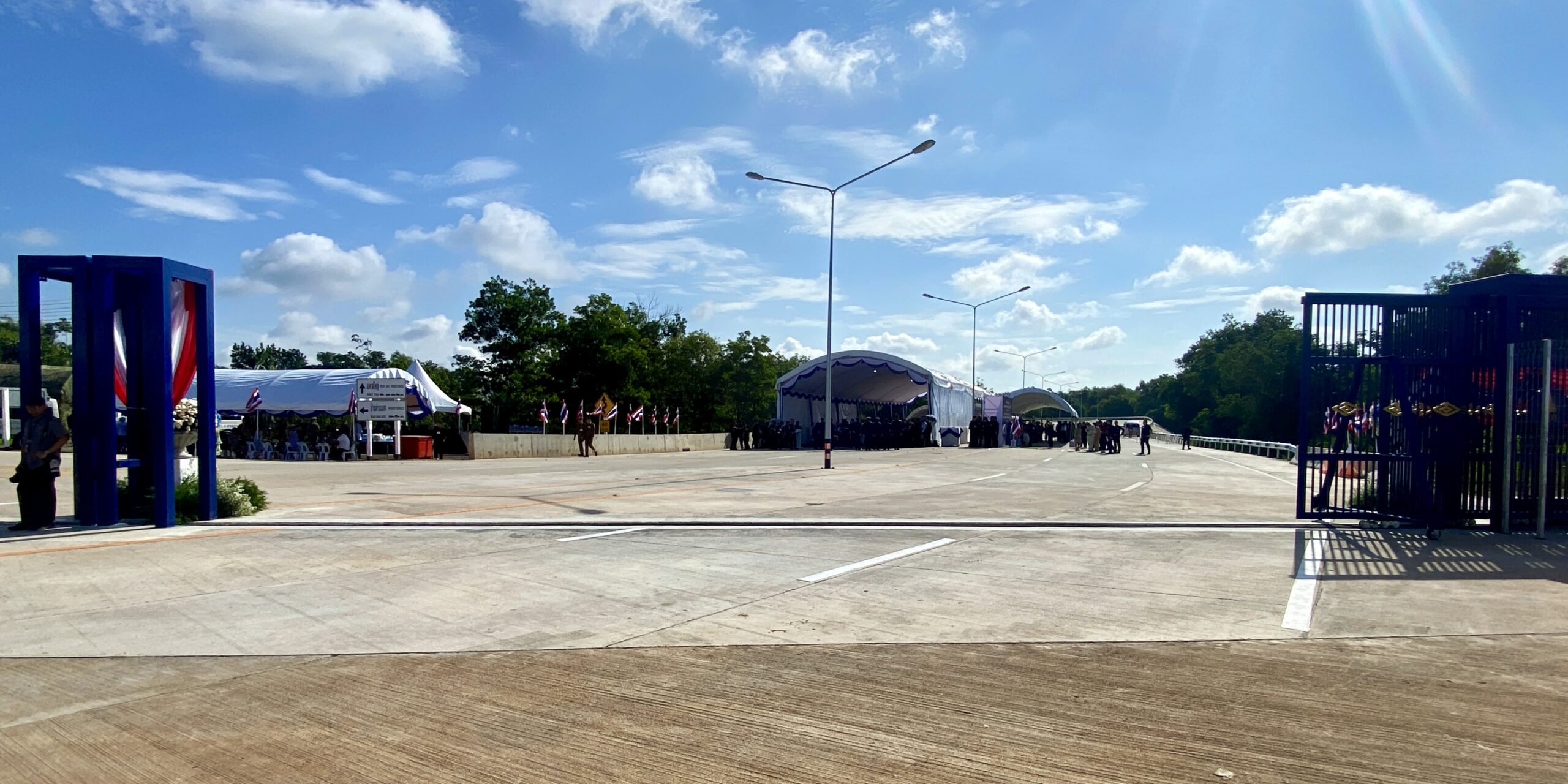 The Bukit Kayu Hitam to Sadao road border crossing between Malaysia and Thailand