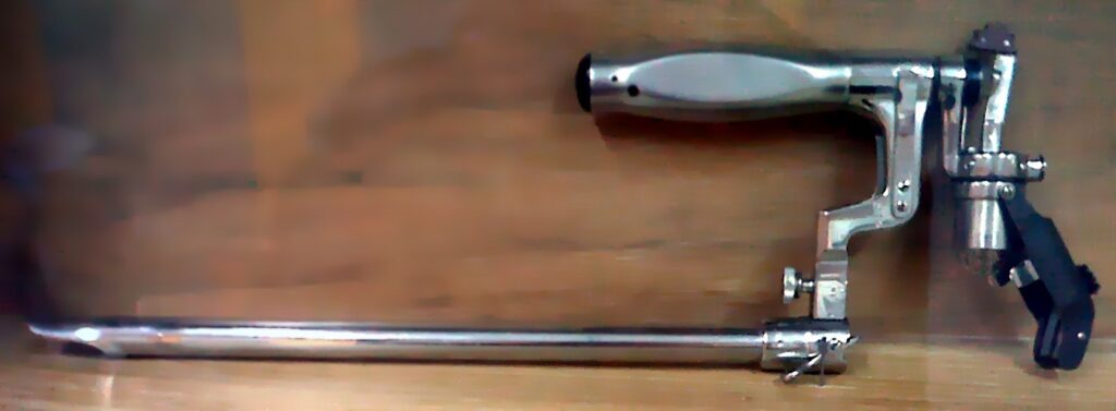 A rigid endoscope of the kind used in laparoscopy